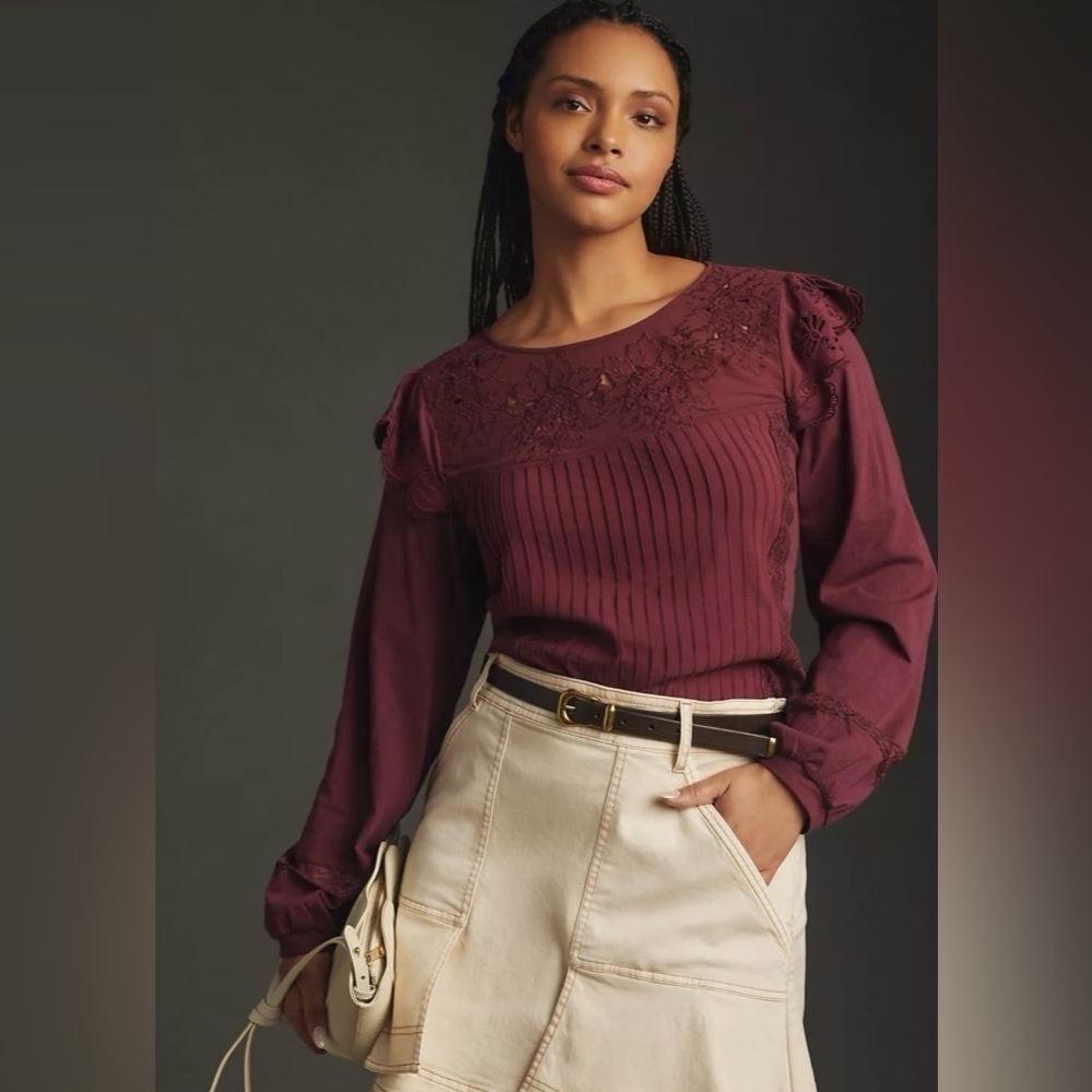 Tiny Long-Sleeve Crescent Ruffled Lace Top